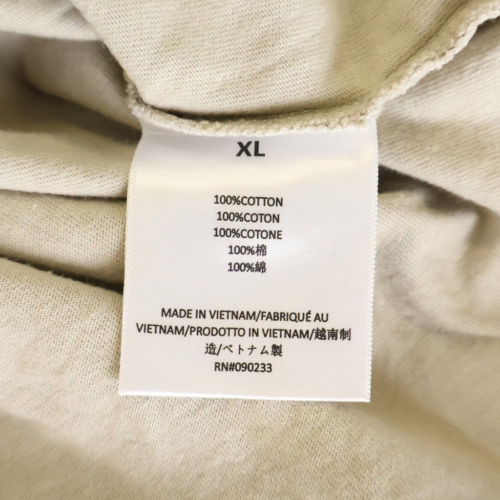 FEAR OF GOD ESSENTIALS(フィアオブゴッド エッセンシャルズ) L/S T-SHIRT ラバーロゴ 長袖Tシャツ ロンT ベージュ