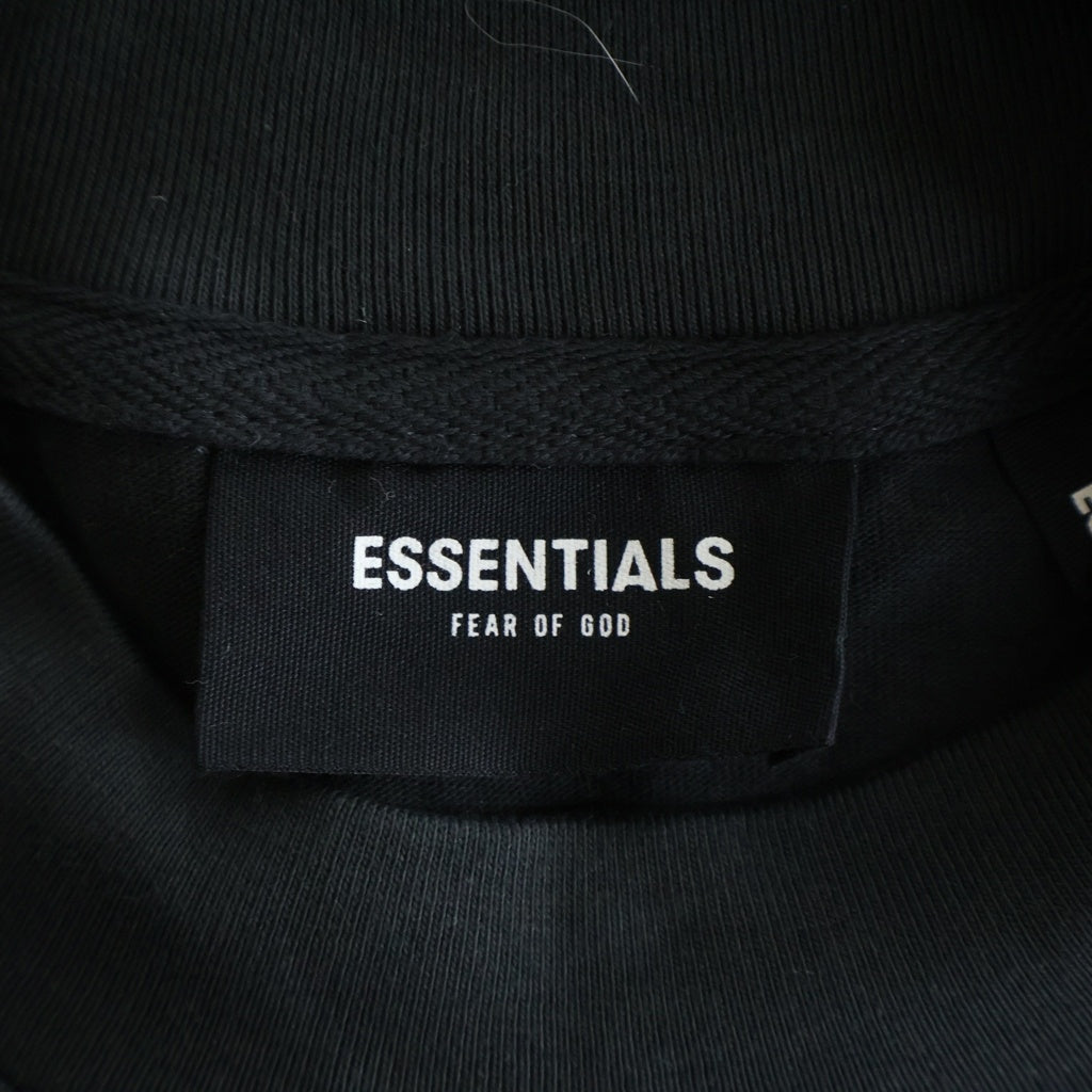 FEAR OF GOD ESSENTIALS(フィアオブゴッド エッセンシャルズ) L/S T-SHIRT カレッジロゴ 長袖Tシャツ ロンT ブラック