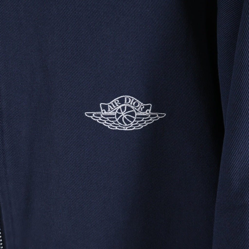 DIOR(ディオール) 20SS ×JORDAN BRAND AIR DIOR ロゴエンブロイダリー ジップアップ スタンドカラー ウーブンジャケット ネイビー 033C402A4120