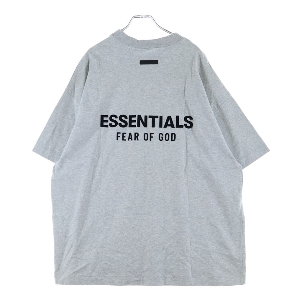 FEAR OF GOD ESSENTIALS(フィアオブゴッド エッセンシャルズ) S/S T-SHIRT ラバーロゴ 半袖Tシャツ グレー