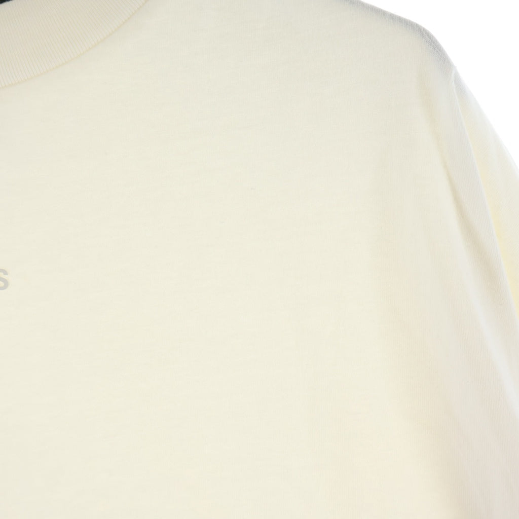 FEAR OF GOD ESSENTIALS(フィアオブゴッド エッセンシャルズ) S/S T-SHIRT ラバーロゴ 半袖Tシャツ アイボリー