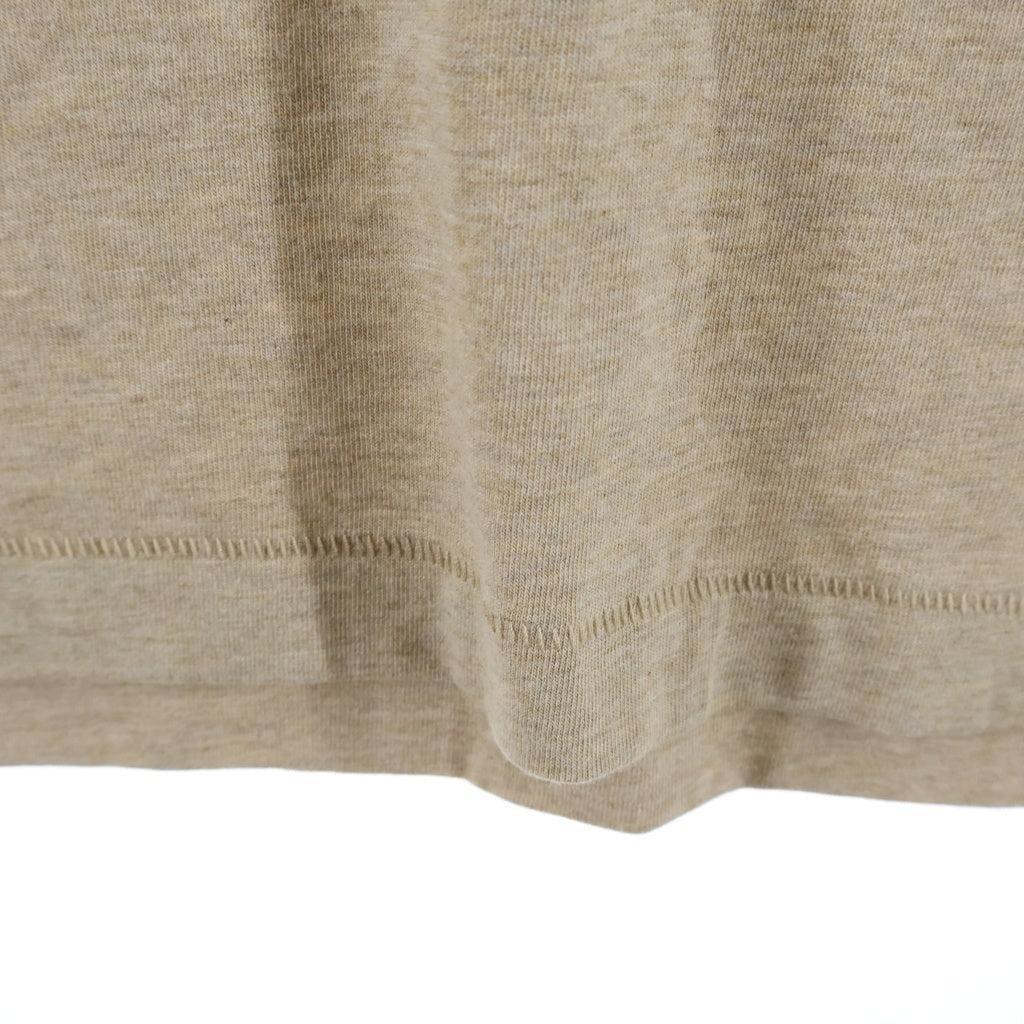 FEAR OF GOD ESSENTIALS(フィアオブゴッド エッセンシャルズ) S/S T-SHIRT ラバーロゴ 半袖Tシャツ ベージュ