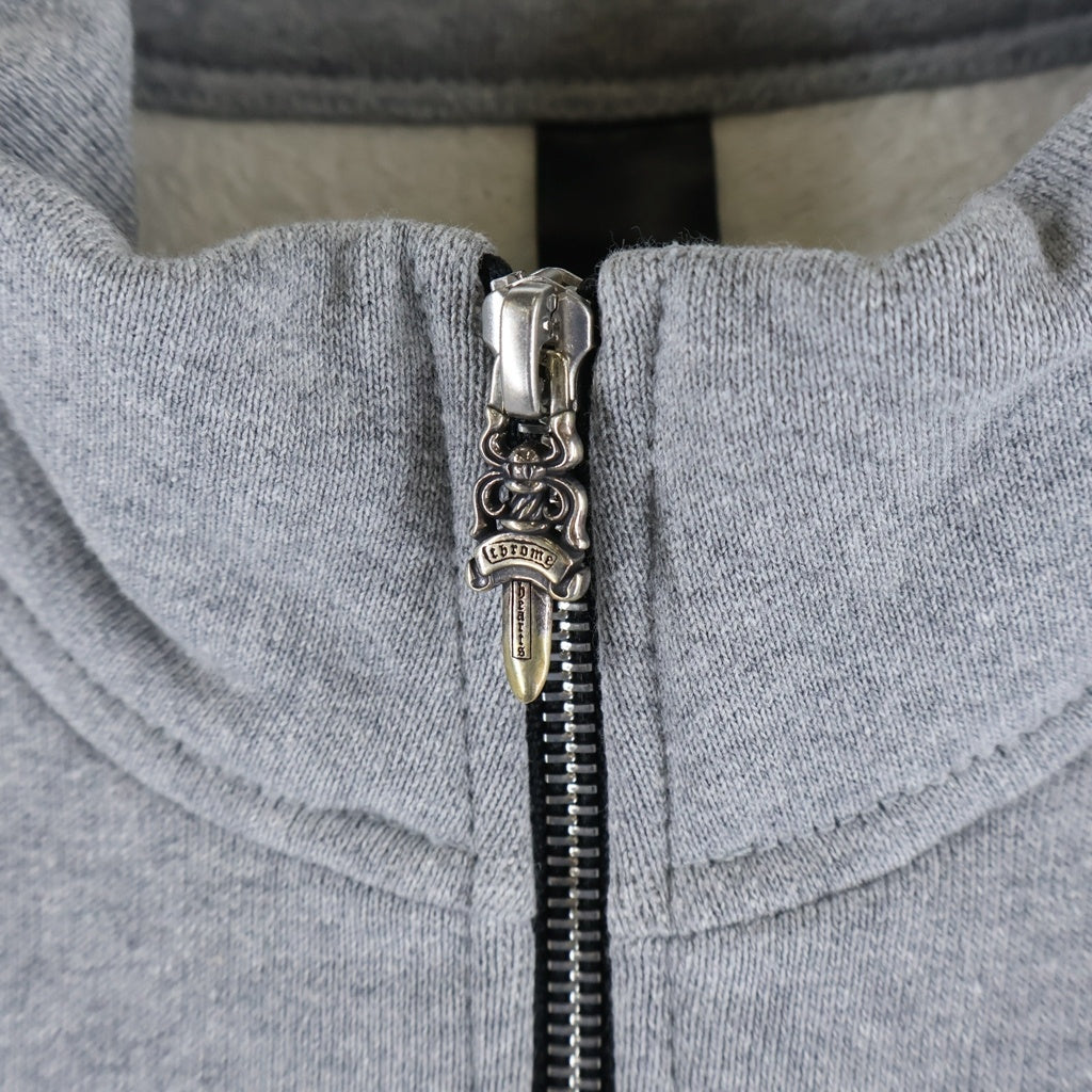 CHROME HEARTS(クロムハーツ) GYN U PAPER JAM 1/2 ZP PLVR クロスパッチハーフジップスウェット グレー