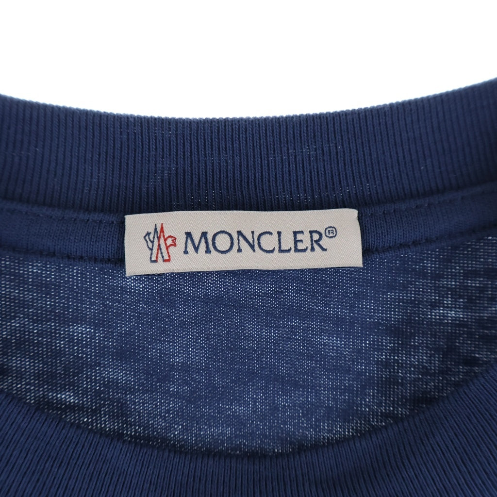 MONCLER(モンクレール) 25SS ロゴパッチ リベット ポケットデザイン クルーネック コットン 半袖Tシャツ ネイビー K10918C00039 89AKK