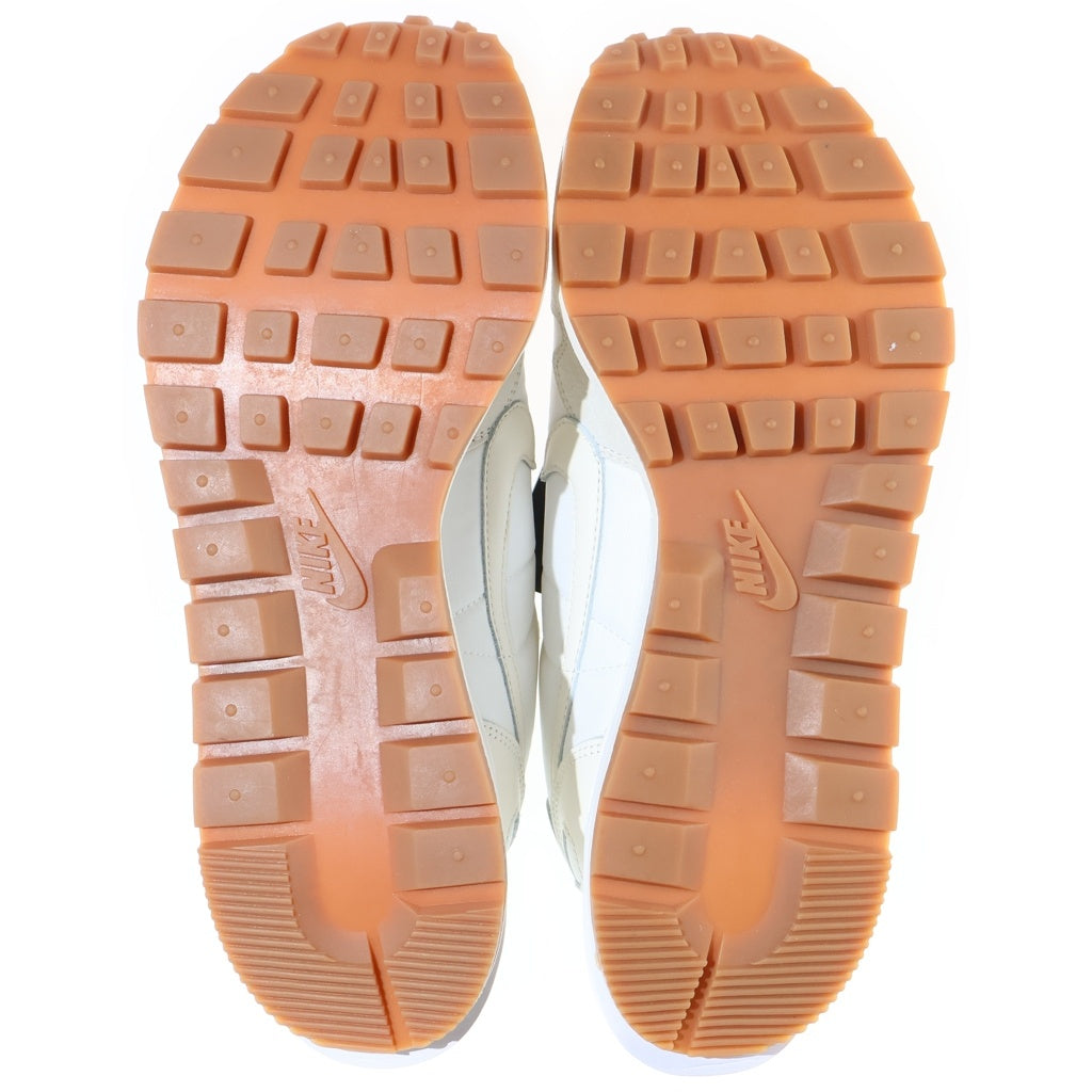 NIKE(ナイキ) ×sacai Vapor Waffle White Gum サカイ ヴェイパーワッフル ホワイトガム ローカットスニーカー ホワイト US9.5/27.5cm DD1875-100
