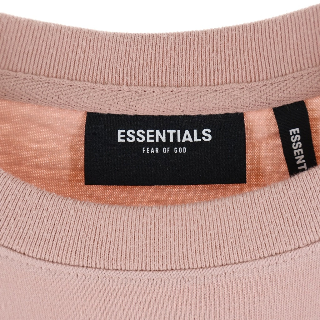 FEAR OF GOD ESSENTIALS(フィアオブゴッド エッセンシャルズ) S/S T-SHIRT ロゴプリント 半袖Tシャツ ピンク