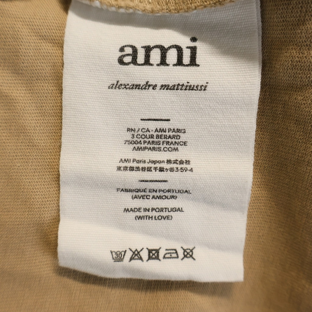 AMI Alexandre Mattiussi(アミアレクサンドルマテュッシ) T-Shirt ロゴ刺繍 半袖Tシャツ ベージュ A21HJ128.726