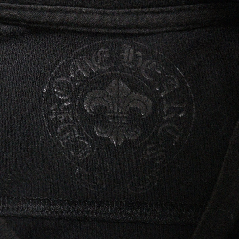 CHROME HEARTS(クロムハーツ) CROSS PATCH POCKET S/S TEE スクロールラベル CHクロスパッチ 半袖Tシャツ ブラック