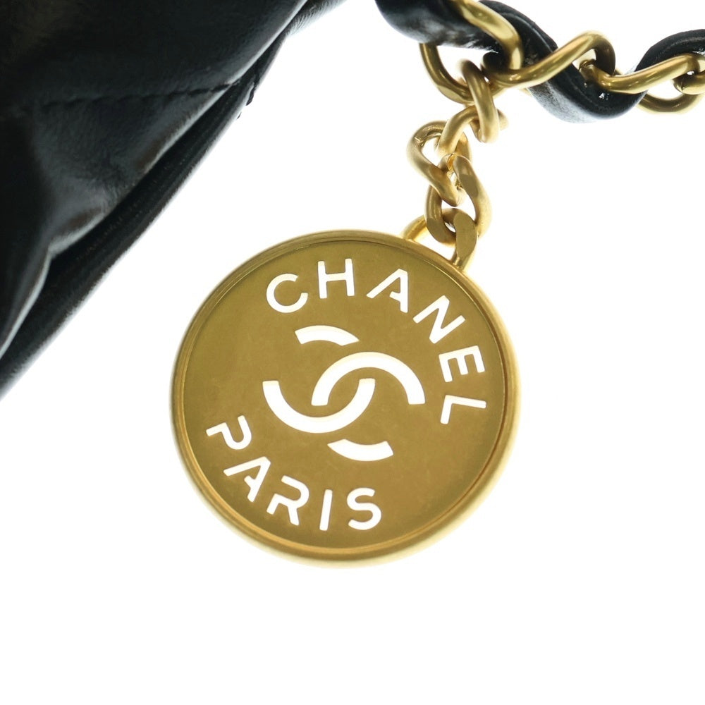 CHANEL(シャネル) シャネル22 スモール マトラッセ グリーン シャイニーカーフスキン ゴールド金具 ショルダーバッグ 斜め掛けバッグ