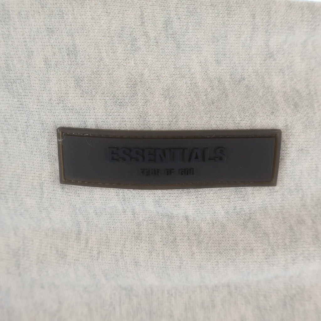 FEAR OF GOD ESSENTIALS(フィアオブゴッド エッセンシャルズ) HOODIE 1977 フェルトロゴ プルオーバースウェットパーカー フーディー グレー