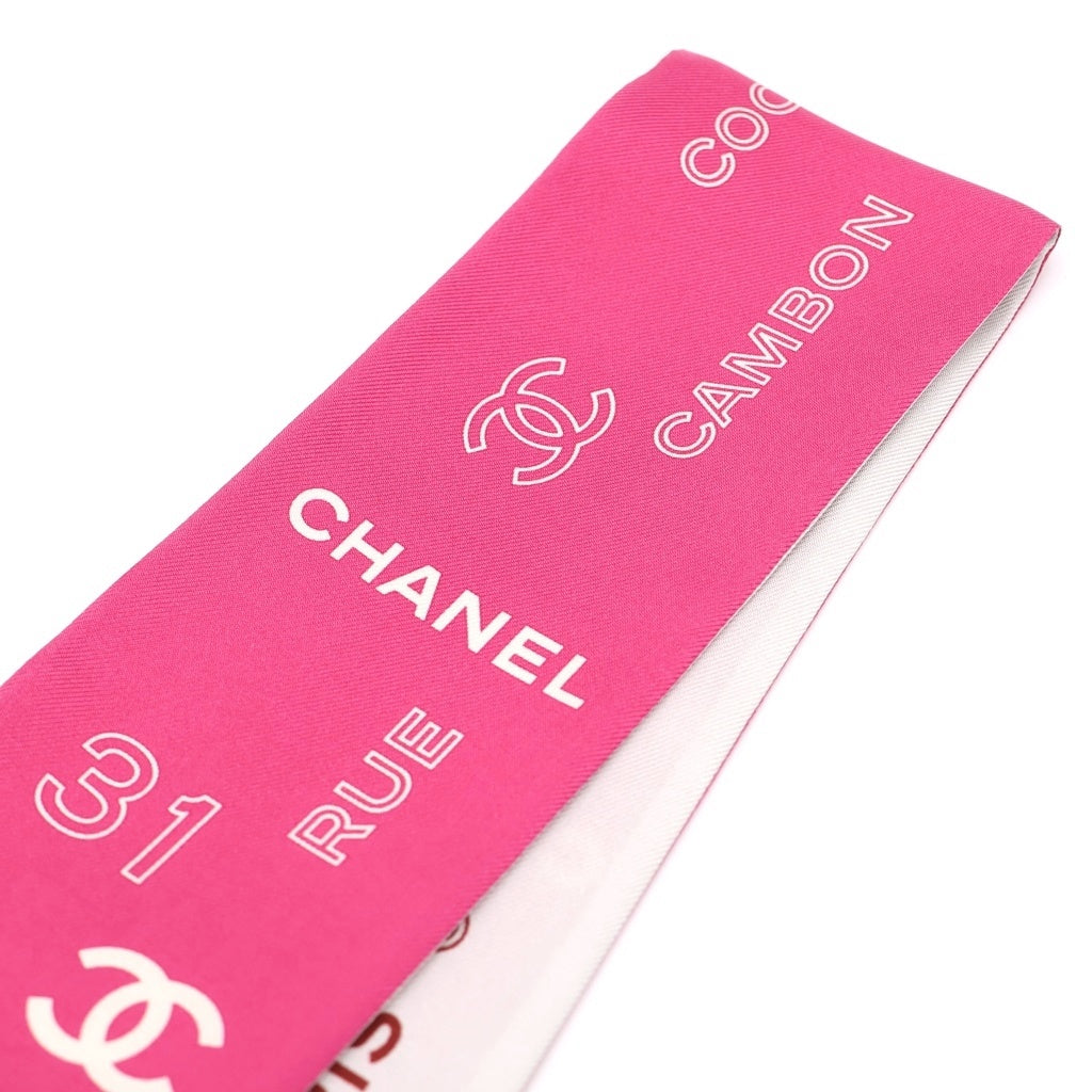 CHANEL(シャネル) COCO 19 LONG TWILLY SCARF ココマーク ロングツイリー シルクスカーフ ホワイト/ピンク レディース