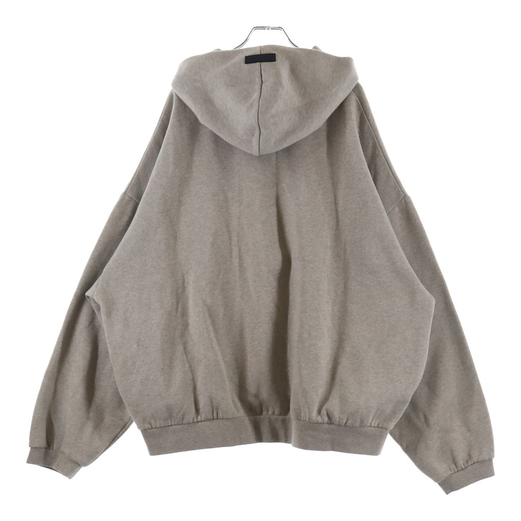 FEAR OF GOD ESSENTIALS(フィアオブゴッド エッセンシャルズ) HOODIE ラバーロゴ プルオーバースウェットパーカー フーディー ベージュ