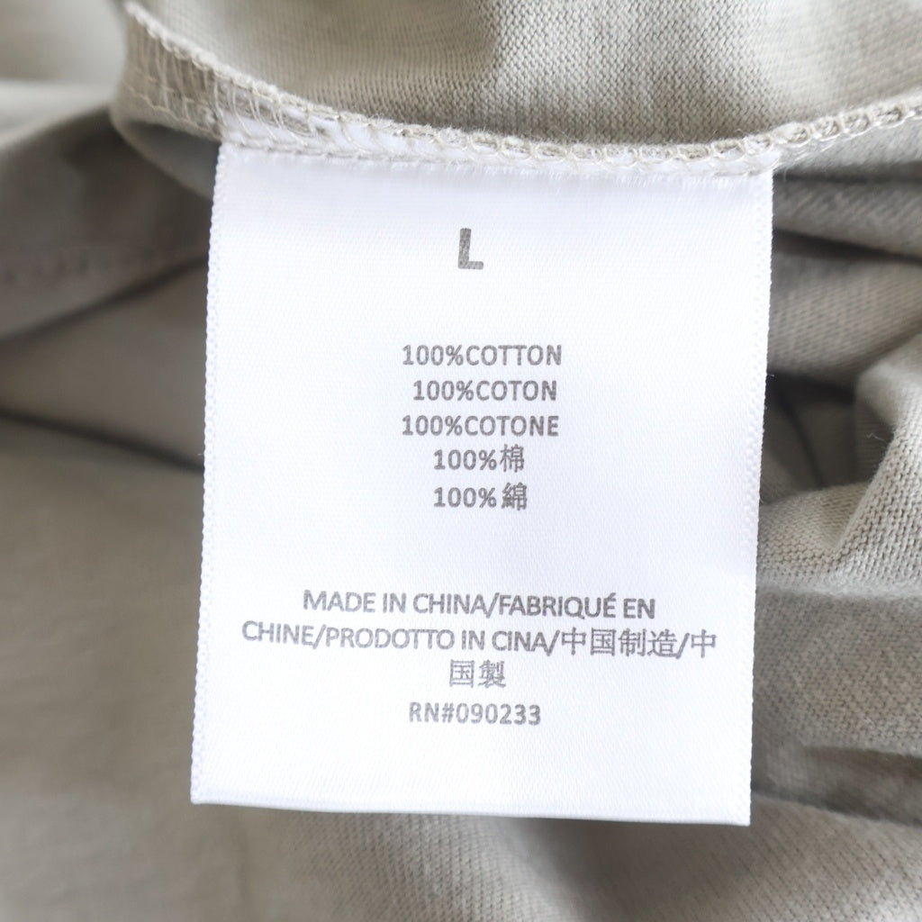 FEAR OF GOD ESSENTIALS(フィアオブゴッド エッセンシャルズ) S/S T-SHIRT フェルトロゴ 半袖Tシャツ ベージュ