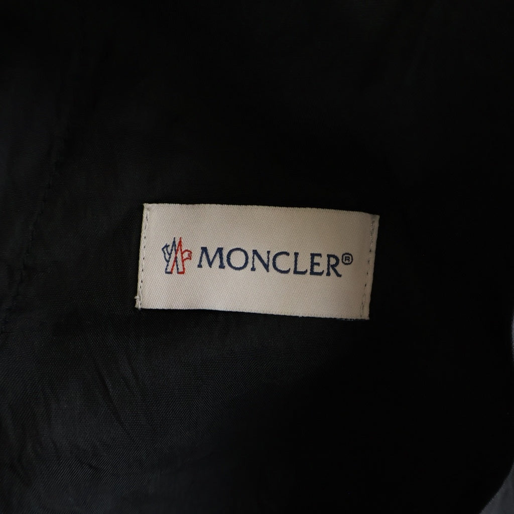 MONCLER(モンクレール) PANTALONE BERMUDA 総柄シルクショーツ ハーフパンツ バーガンディー D10931843200