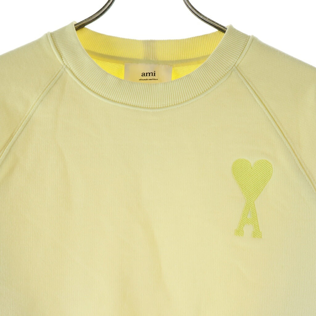 AMI Alexandre Mattiussi(アミアレクサンドルマテュッシ) Sweatshirt ハートロゴ刺繍 クルーネックスウェットトレーナー イエロー E22USW002.747