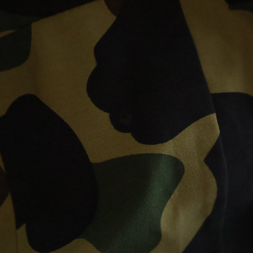 A BATHING APE(アベイシングエイプ) カモフラ柄 マウンテンジャケット ナイロン カーキ