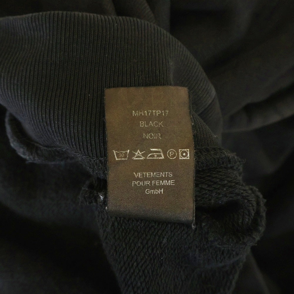 VETEMENTS(ヴェトモン) 16AW Total Fucking Darkness Hoodie トータルファッキンダークネスプルオーバーパーカー ブラック MH17TP17