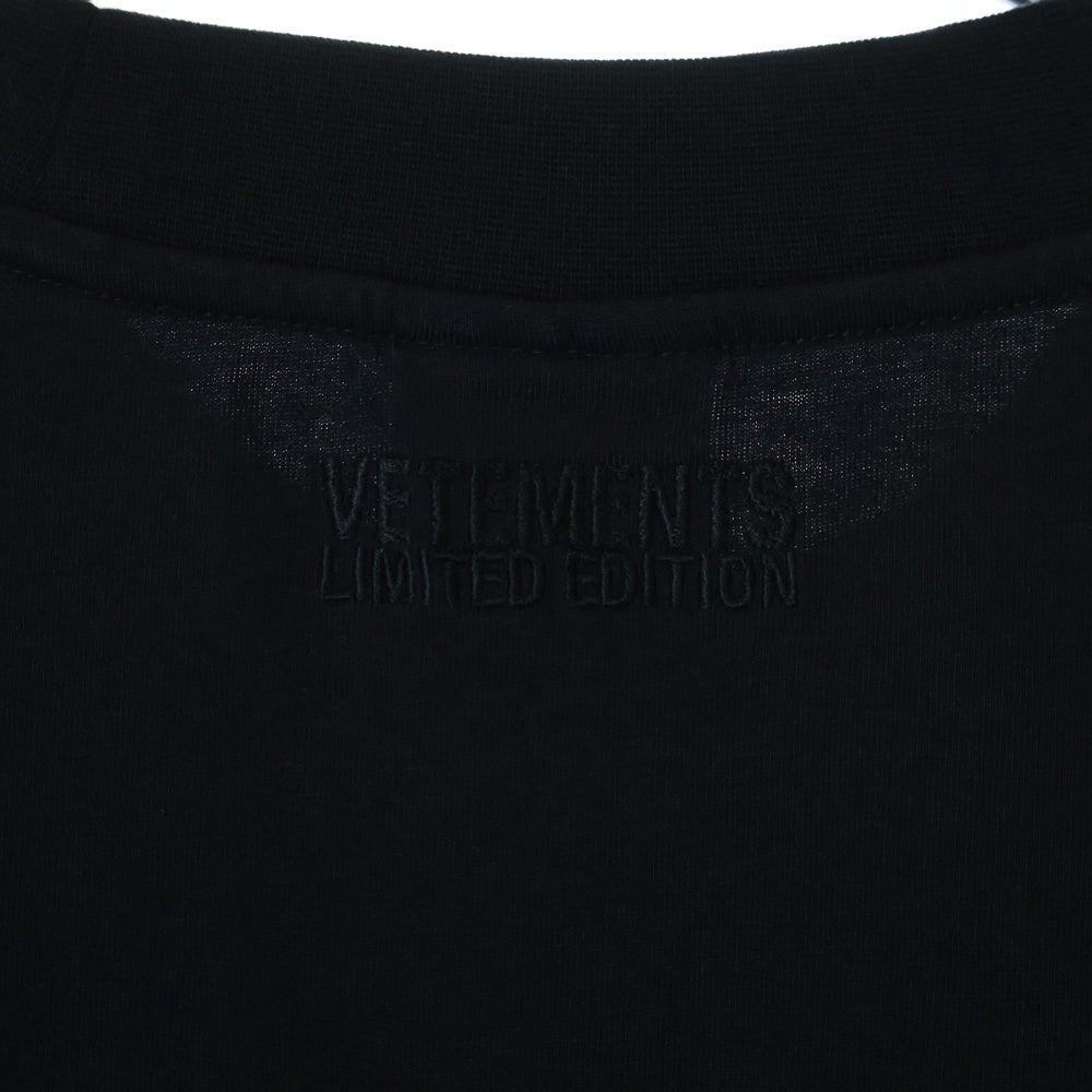 VETEMENTS(ヴェトモン) one in a million tshirt フロントプリント 半袖Tシャツ ブラック UA53TR140B