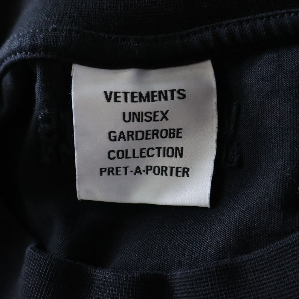 VETEMENTS(ヴェトモン) one in a million tshirt フロントプリント 半袖Tシャツ ブラック UA53TR140B