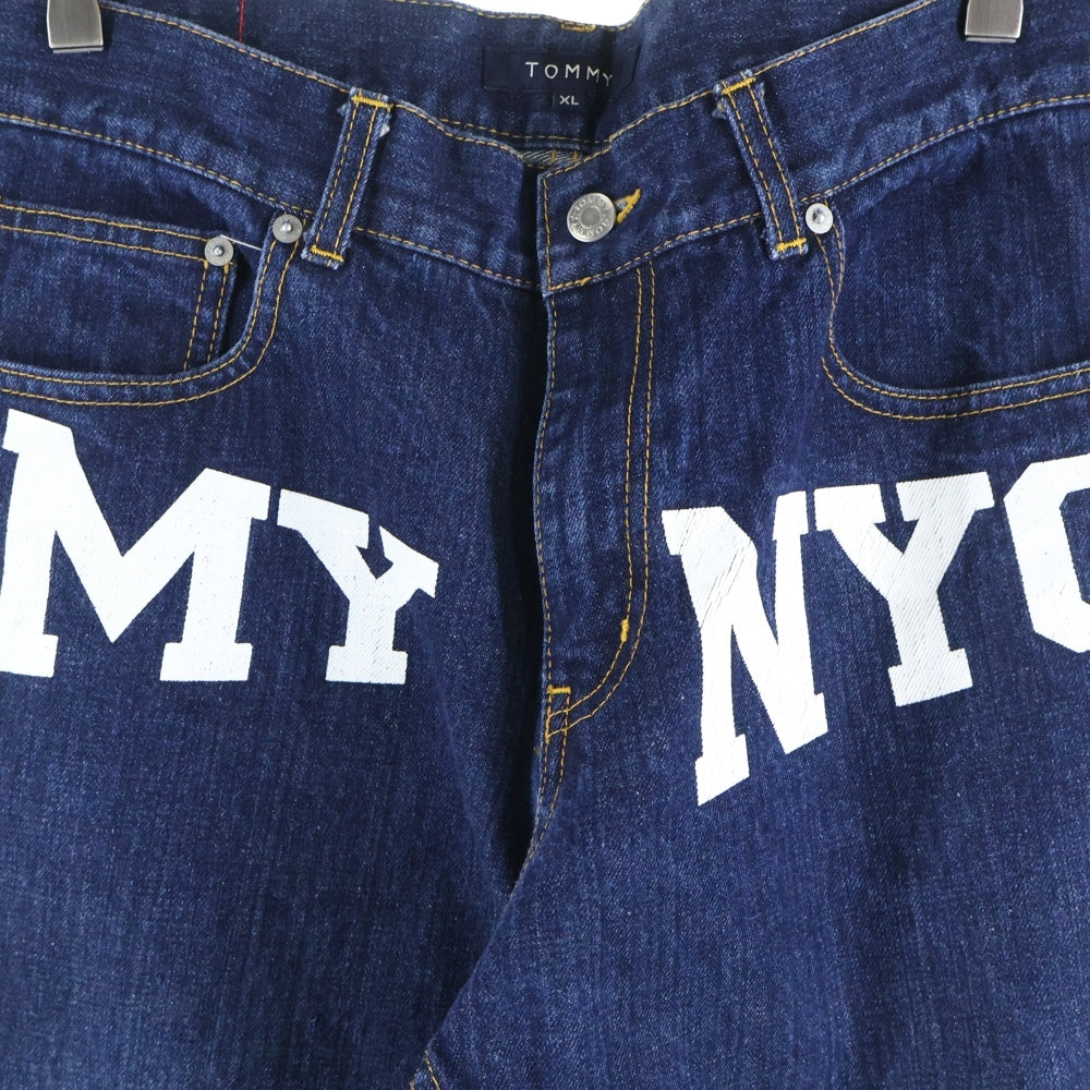 TOMMY HILFIGER(トミーヒルフィガー) ロゴプリント ストレートデニムパンツ インディゴ/ホワイト 21ー4751220ー050