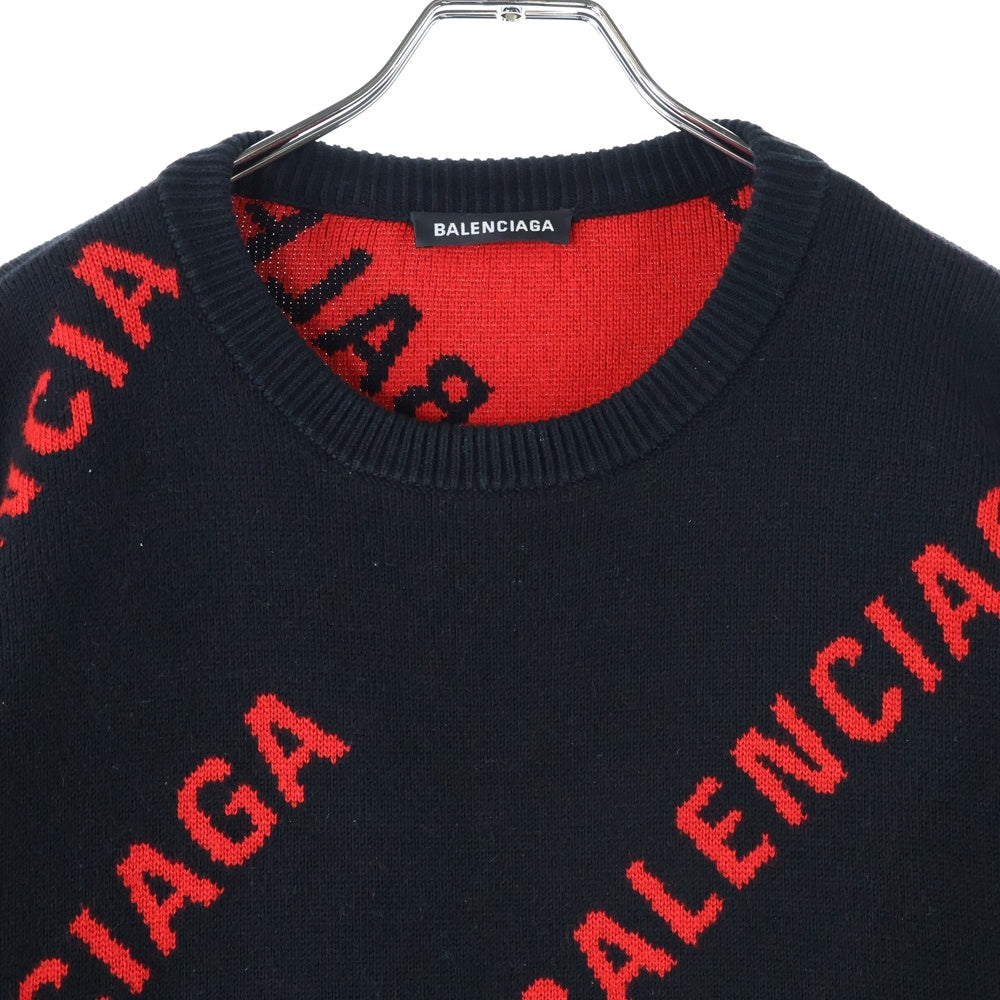 BALENCIAGA(バレンシアガ) 20AW 625970 T3178 総柄ロゴ オーバーサイズ クルーネックセーター 長袖セーター ニット ブラック/レッド