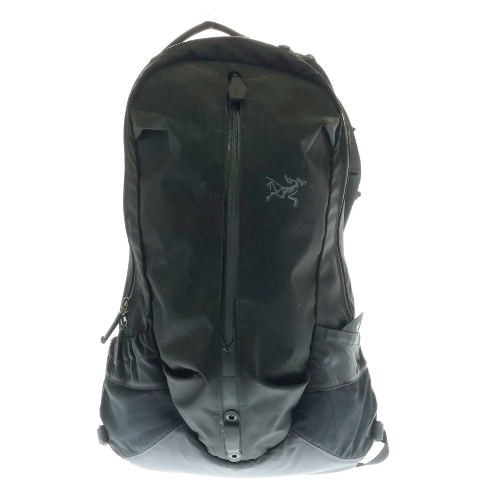 ARC'TERYX(アークテリクス) ARRO 22 BACKPACK ロゴ アロー バックパック リュック ブラック 24016