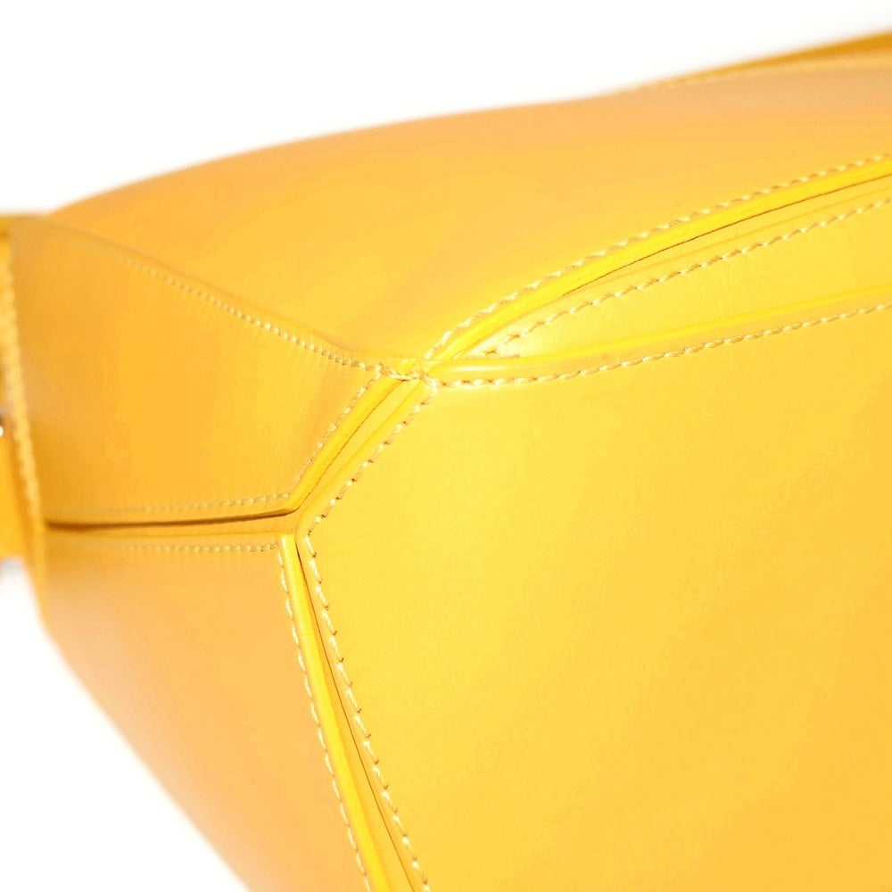 LOEWE(ロエベ) パズルエッジ レザーショルダーバッグ スモール マスタード