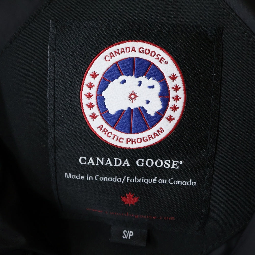 CANADA GOOSE(カナダグース) RUSSELL ラッセル ファーフーデッド ナイロン ダウンジャケット ブラック 2301JM