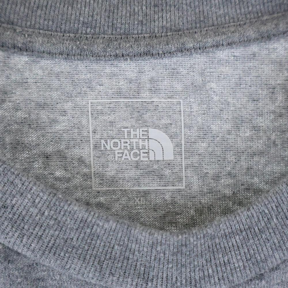 THE NORTH FACE(ザノースフェイス) フロントロゴプリント 半袖Tシャツ カットソー グレー NT32007Z