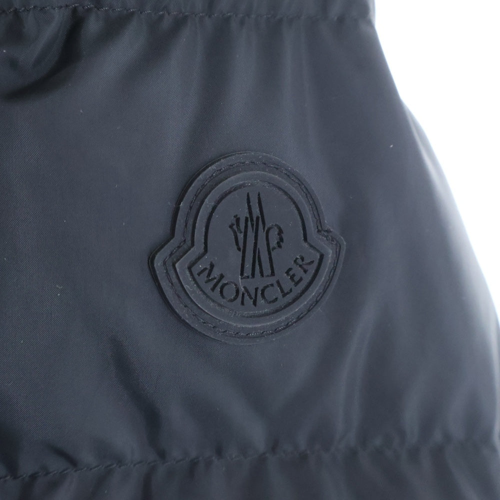 MONCLER(モンクレール) JELUZ GIUBBOTTO ジュラス フーデッドダウンジャケット ブラック J20911A00050