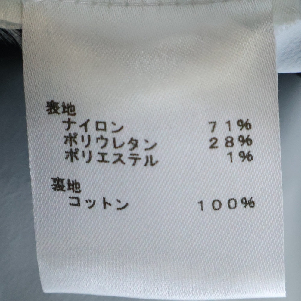 LOUIS VUITTON(ルイヴィトン) 24SS 裏地モノグラム LV カーヴィング スキーシェル ジャケット ホワイト/ブラック RM241M AUH HQB03E