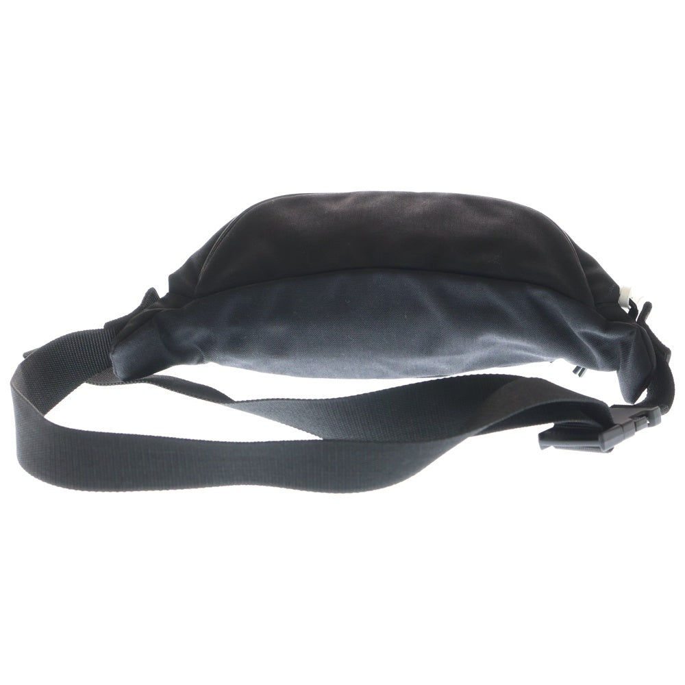 Maison Margiela 1(メゾンマルジェラ) ボディバッグ ウェストポーチ バムバッグ ブラック ナイロン S55WB0072