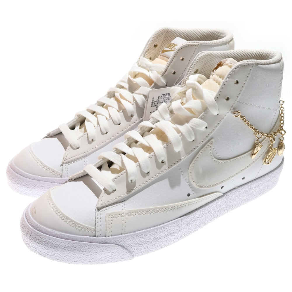 NIKE(ナイキ) Blazer White Pendants ブレーザー ホワイトペンダント ハイカットスニーカー ホワイト US8/26.0cm DM0850-100