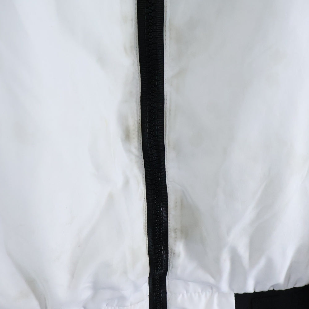 FENDI(フェンディ) フーデッドナイロンブルゾン ウィンドブレーカー ジャケット ホワイト FAA718