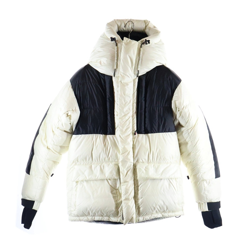 MONCLER(モンクレール) GRENOBLE GIRDWOOD ナイロン フーデッド ジップアップ ダウンジャケット ホワイト D20974184385 53071