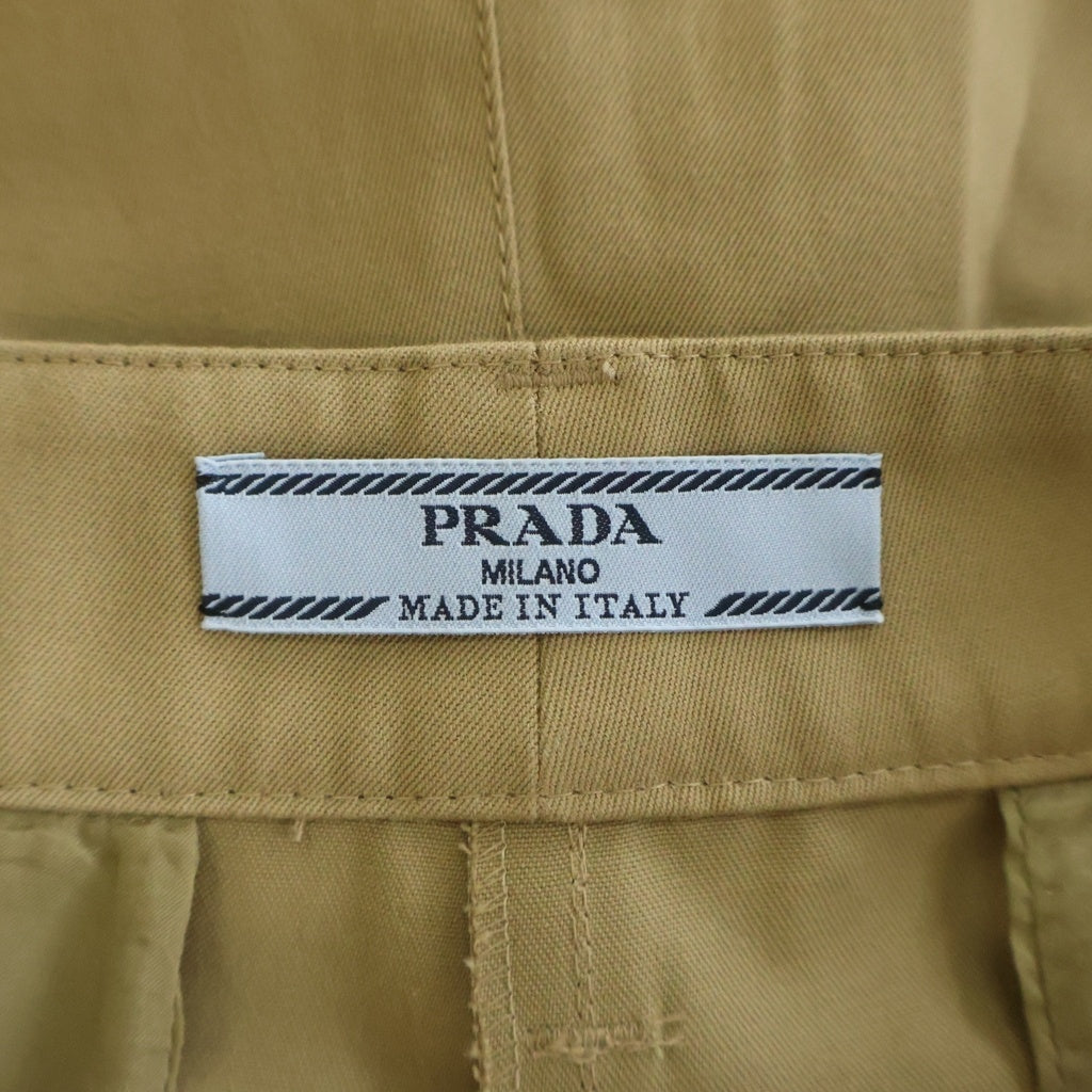 PRADA(プラダ) トライアングルロゴ 三角プレート ショートパンツ PRADA(プラダ) トライアングルロゴ 三角プレート ショートパンツ