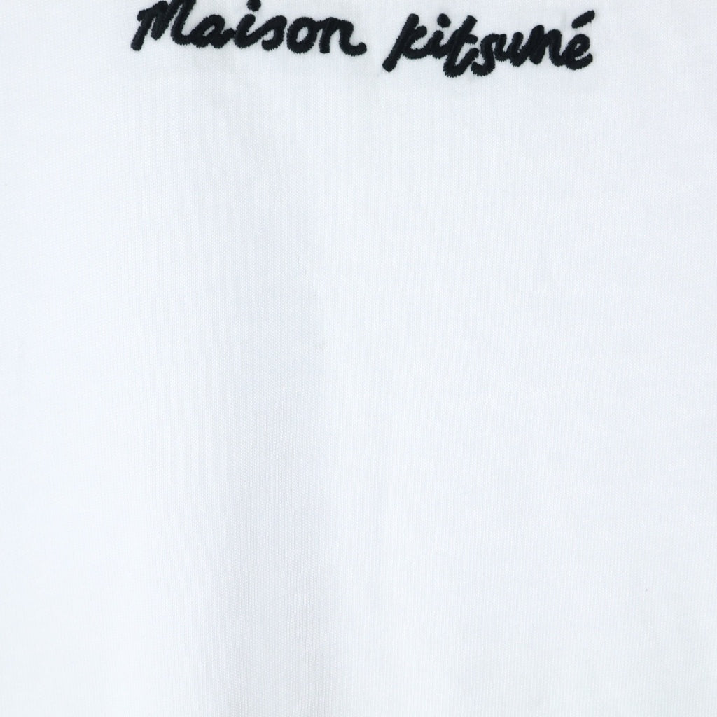 MAISON KITSUNE(メゾンキツネ) EMBROIDERY OVERSIZE TEE-SHIRT エンブロイダリー オーバーサイズ 半袖Tシャツ クルーネックカットソー ホワイト OM00122KJ0119