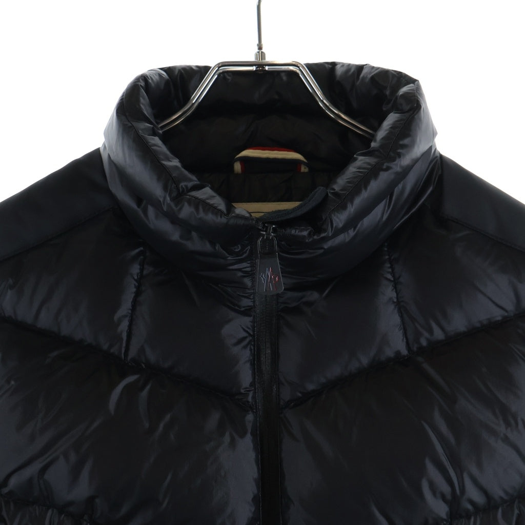 MONCLER(モンクレール) KOSTEMBERG GILET バックロゴパッチ ジップアップ ナイロンダウンベスト ブラック 120974330605
