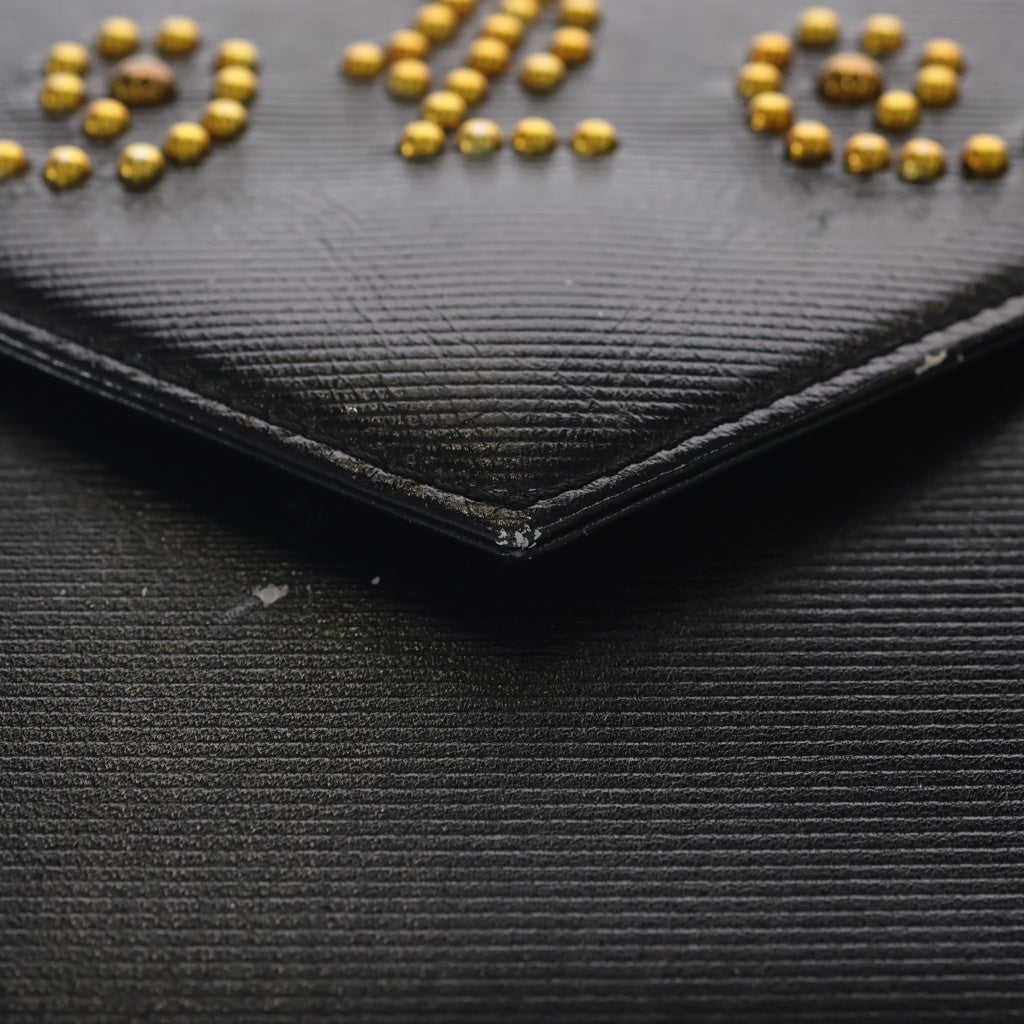 YVES SAINT LAURENT(イヴサンローラン) ヴィンテージ スタッズ付き クラッチバッグ ブラック レディース