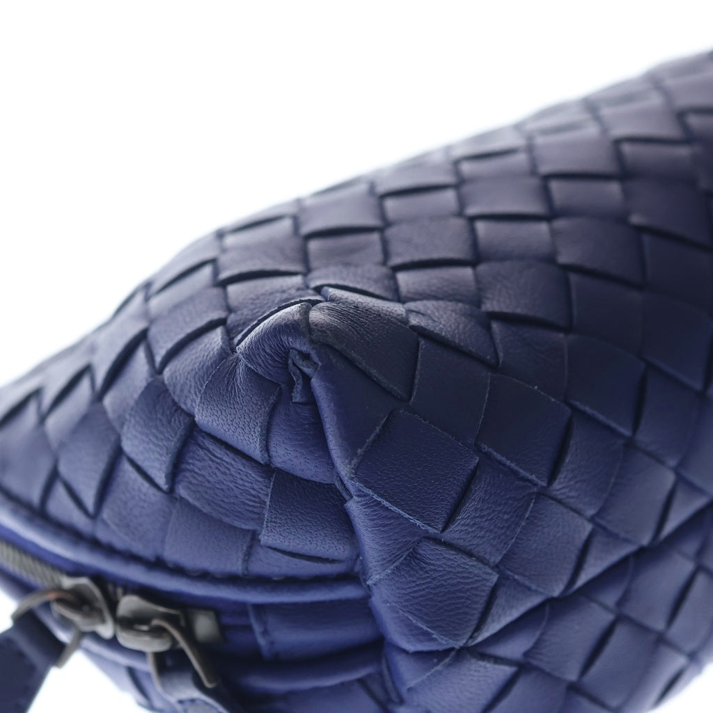 BOTTEGA VENETA(ボッテガヴェネタ) イントレチャート レザー コスメ ポーチ ネイビー レディース