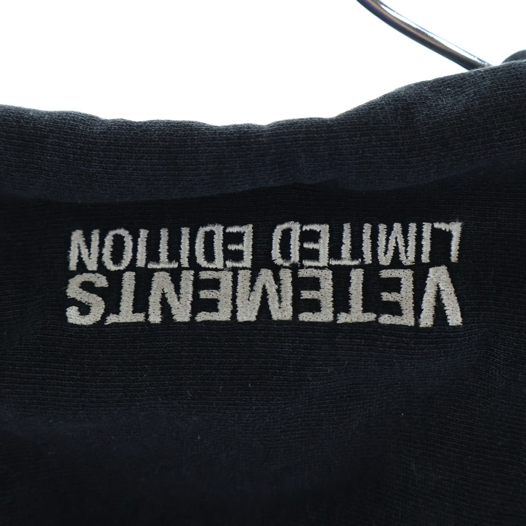 VETEMENTS(ヴェトモン) 21AW LIMITED EDITION WORLD TOUR LOGO HOODIE リミテッドエディション ワールドツアーフーディー パーカー ブラック UE52TR470S