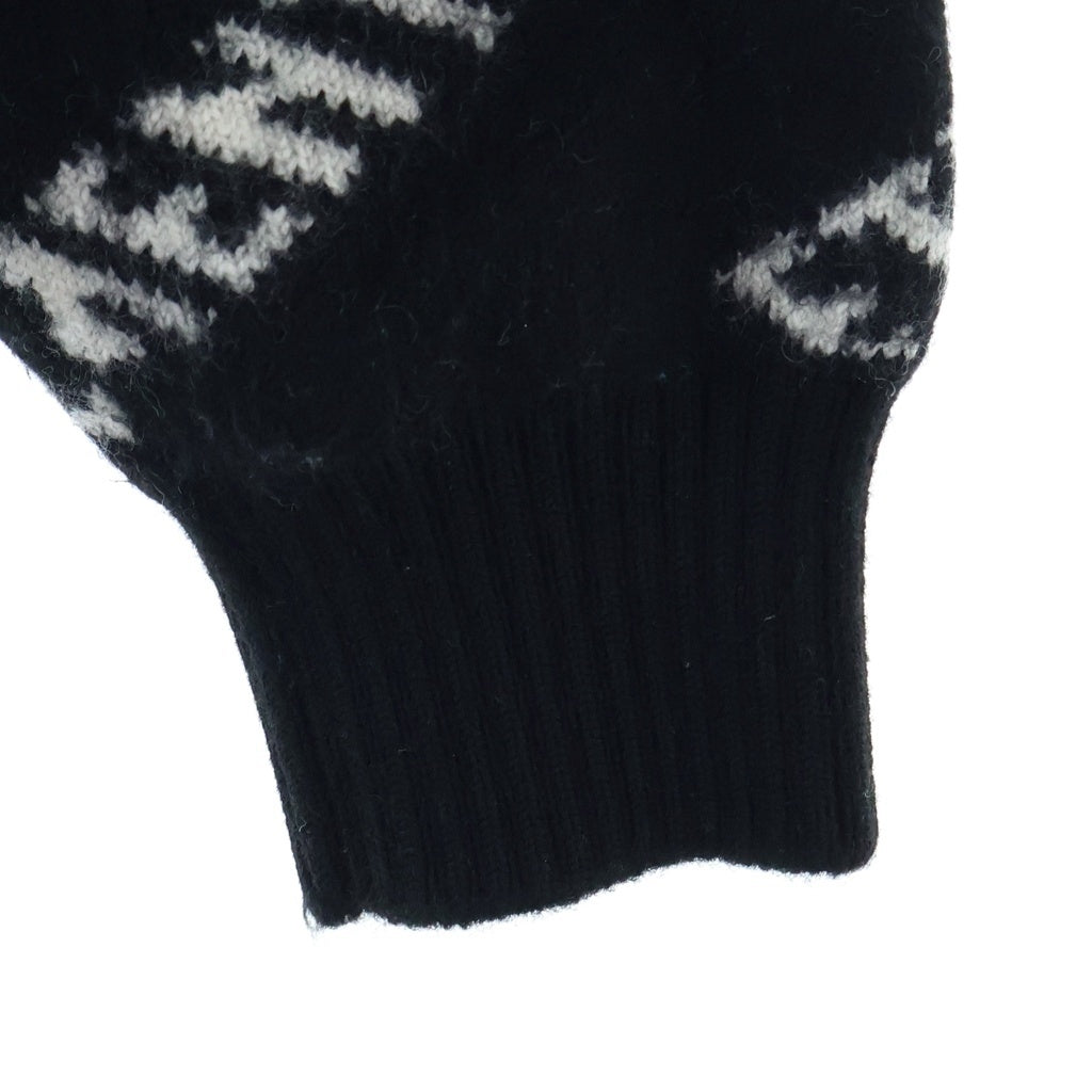 VETEMENTS(ヴェトモン) MONOGRAM KNITTED SWEATER モノグラム スウェット ロゴニット ブラック/ホワイト UA53KN300B