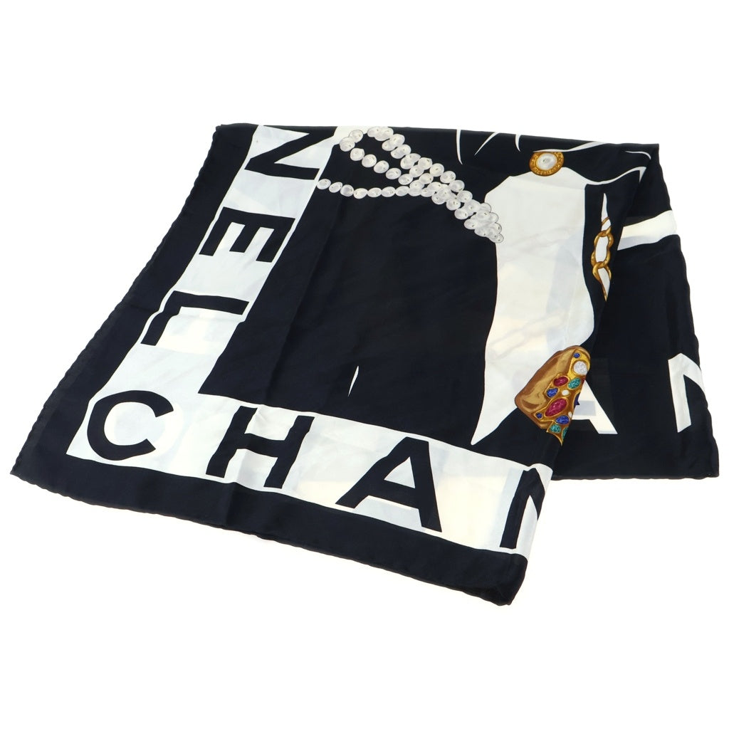 CHANEL(シャネル) マドモアゼル ロゴ シルク スカーフ ブラック レディース