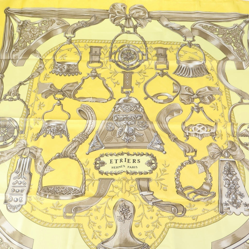HERMES(エルメス) 馬具柄 カレ 90 シルク スカーフ イエロー レディース