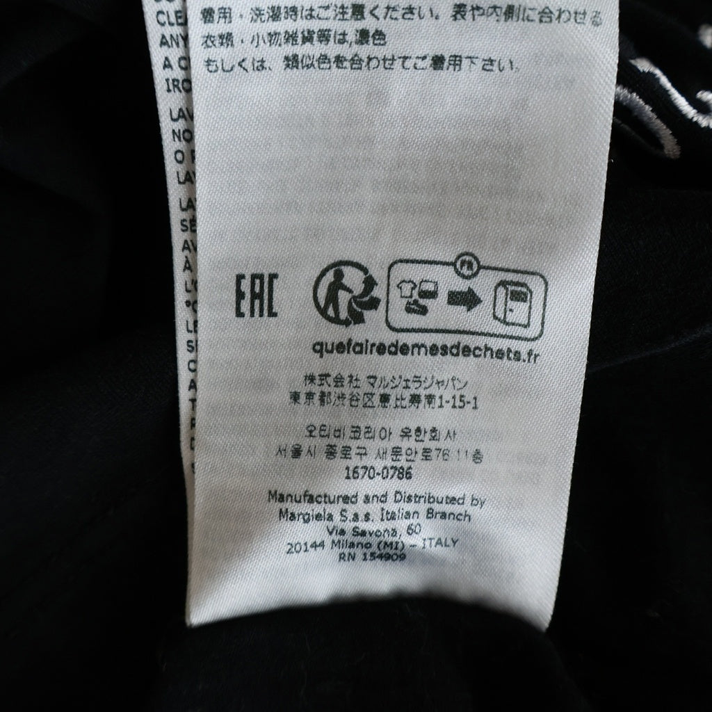 Maison Martin Margiela(メゾンマルタンマルジェラ) 23SS T-Shirt ロゴ刺繍 半袖Tシャツ ブラック S50GC0684 S22816