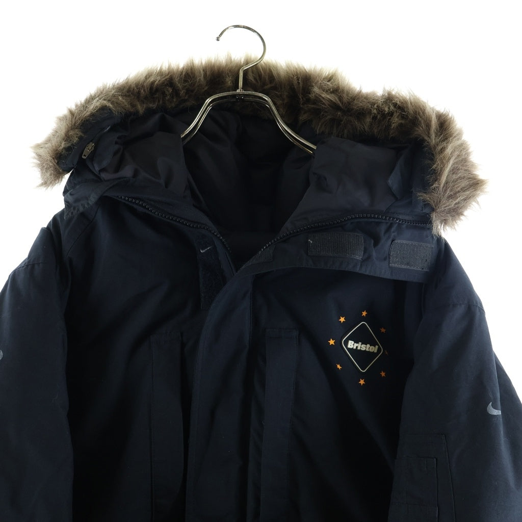F.C.R.B./F.C.Real Bristol/FCRB(エフシーアールビー/エフシーレアルブリストル) × NIKE ファー付き ロゴ ダウンジャケット ブラック