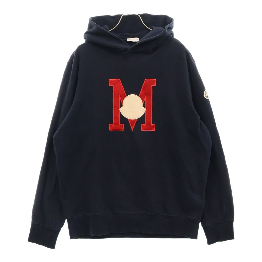MONCLER(モンクレール) 24SS FELPA CON CAPPUCCIO HOODIE SWEAT フェルパコン カプチオ フロントロゴ刺繍プルオーバースウェットパーカー フーディー ネイビー J10918G00012