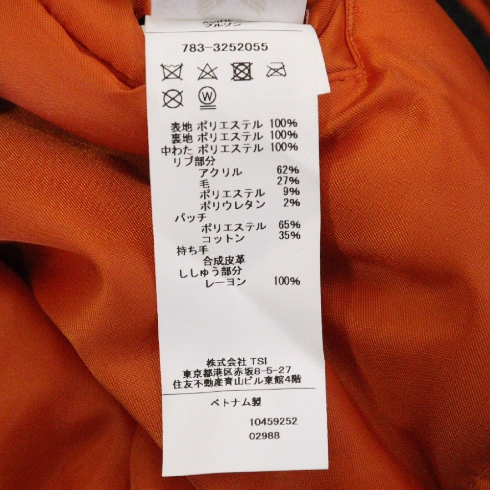 AVIREX(アヴィレックス) 23AW STATUE OF LIBERTY MA-1 ピンナップガールプリントフライトジャケット ブラック 783-3252055