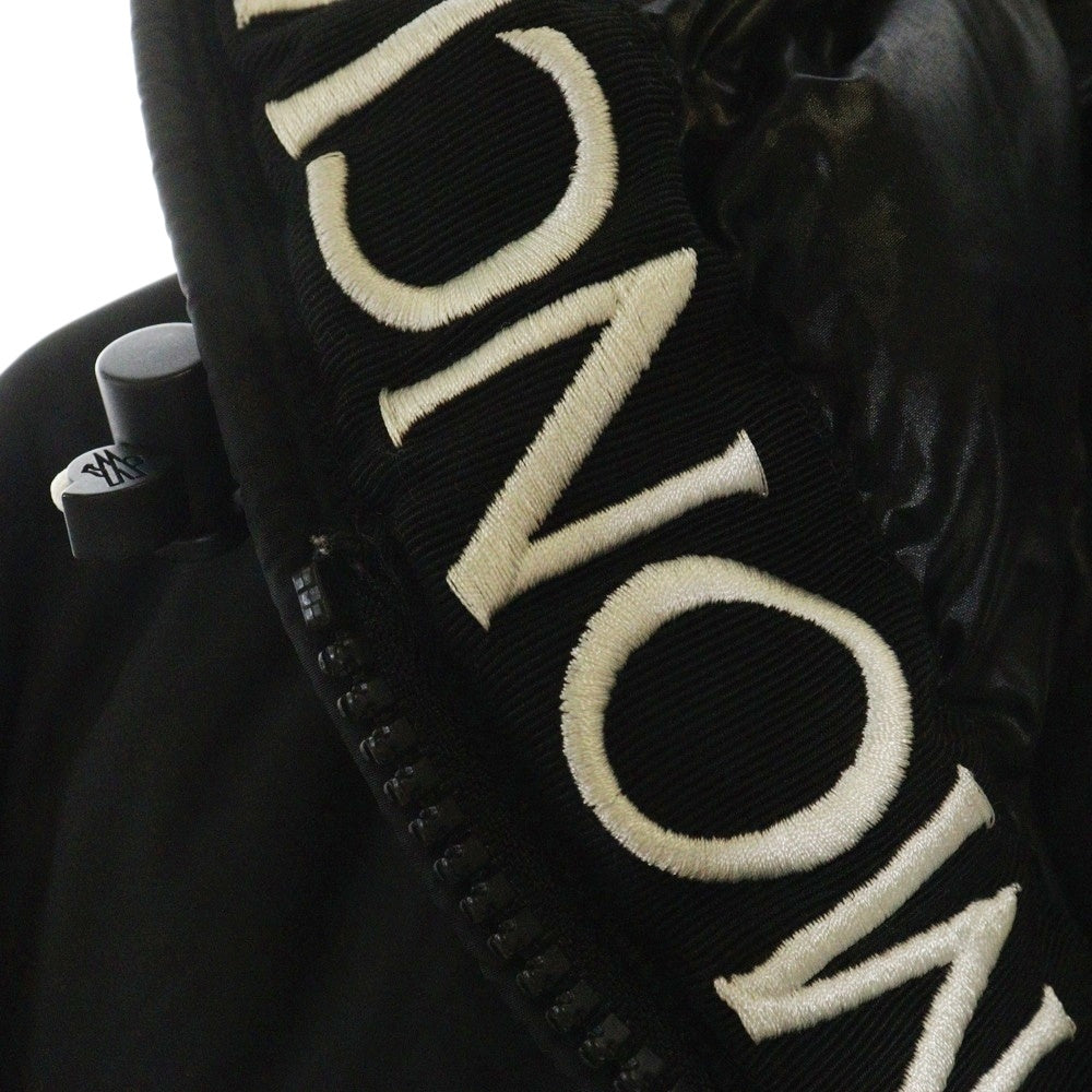 MONCLER(モンクレール) 20AW MONTCLA モンクラー ロゴフーデッドナイロンダウンジャケット ブラック F20911B56900