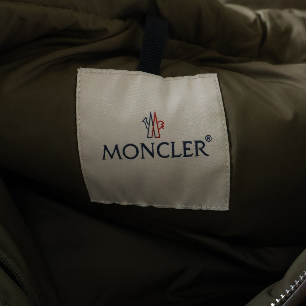 MONCLER(モンクレール) BESBRE GIUBBOTTO I20911A00092 549SK ロゴワッペン パデット ダウンジャケット ブラウン